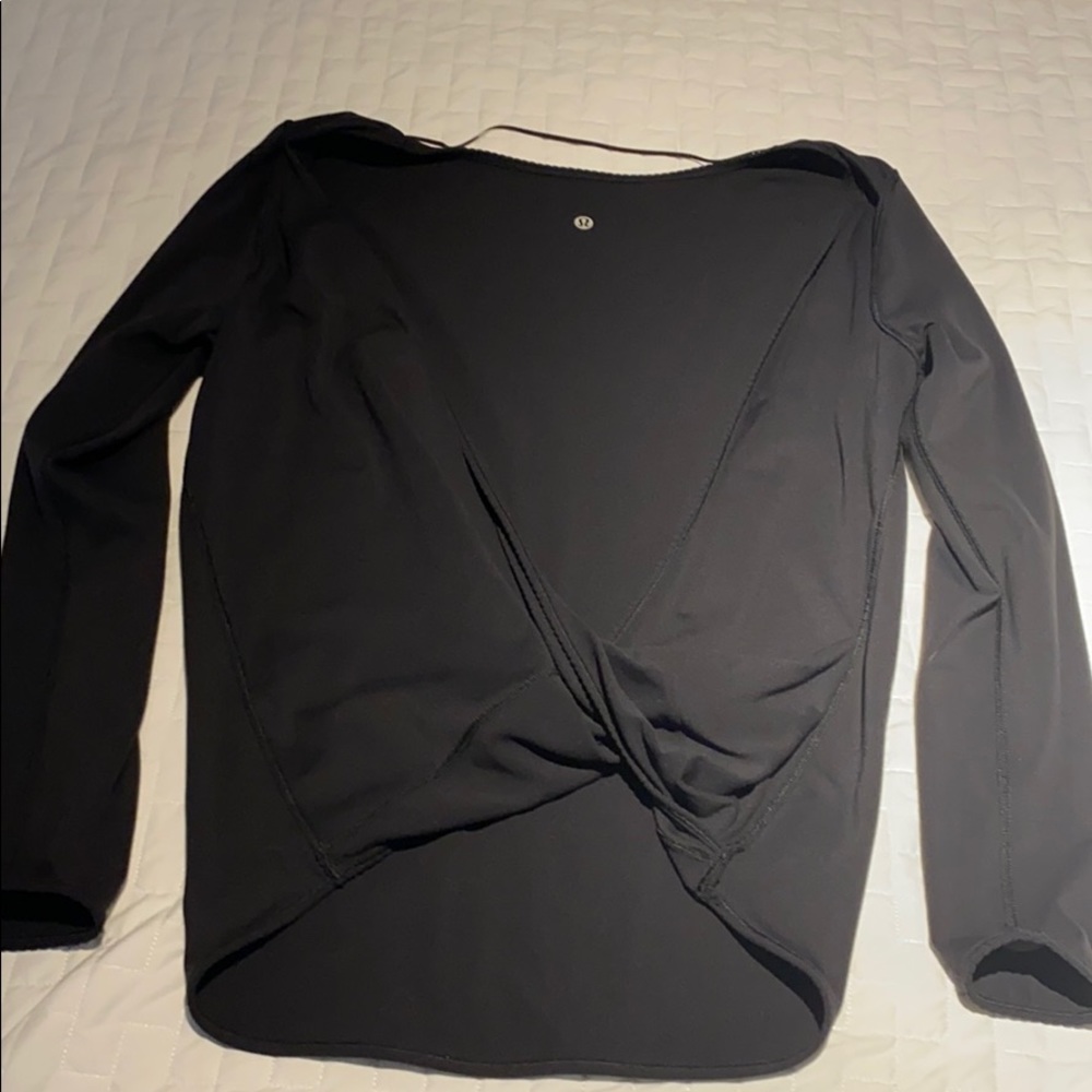 Lululemon long sleeve top